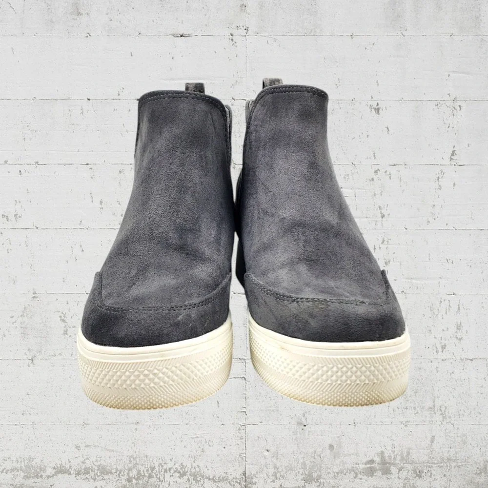 Very G these very